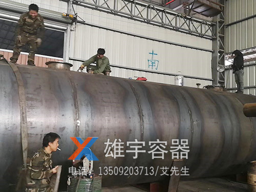 不同材質的儲油罐各有什么作用？