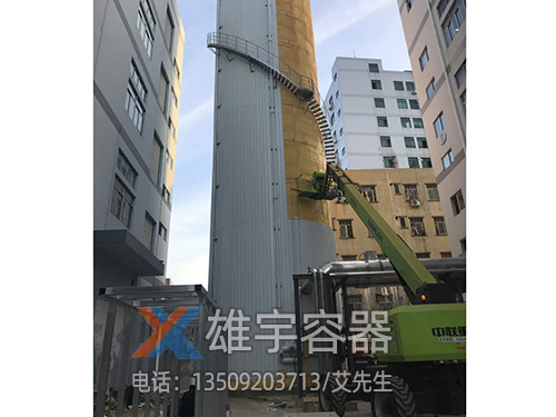 怎樣避免油罐車發(fā)動(dòng)機(jī)溫度過高